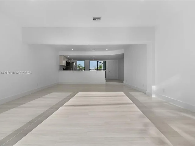 702 NE 23rd Ave # 1, Pompano Beach FL 33062