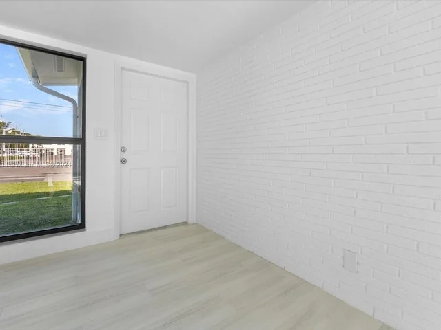 702 NE 23rd Ave # 1, Pompano Beach FL 33062