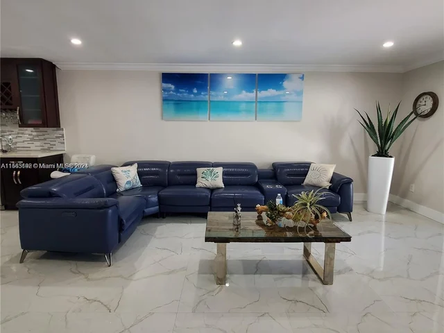 2219 NE 123rd St # 2219, North Miami FL 33181