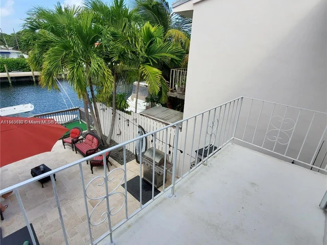 2219 NE 123rd St # 2219, North Miami FL 33181