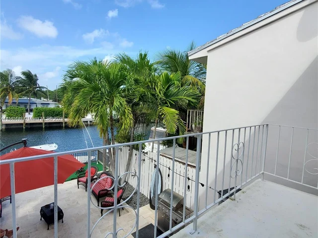 2219 NE 123rd St # 2219, North Miami FL 33181