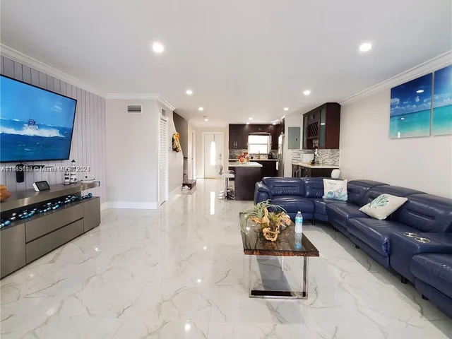 2219 NE 123rd St # 2219, North Miami FL 33181