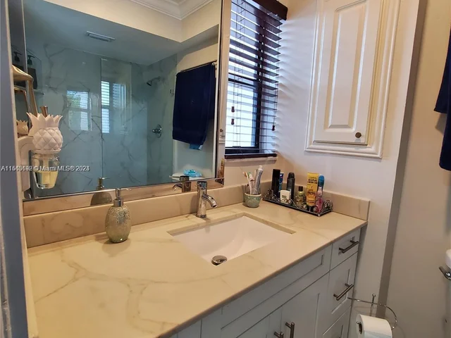 2219 NE 123rd St # 2219, North Miami FL 33181