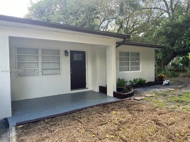 5084 SW 24th Ave, Dania Beach FL 33312