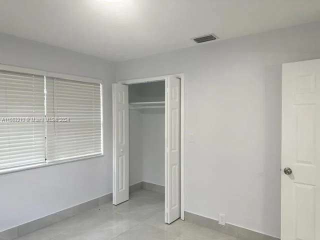 5084 SW 24th Ave, Dania Beach FL 33312