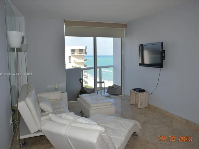 6365 Collins Ave # 1710, Miami Beach FL 33141