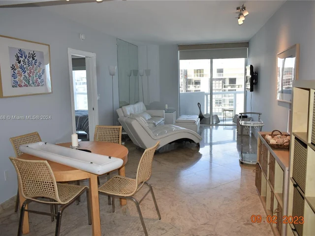 6365 Collins Ave # 1710, Miami Beach FL 33141