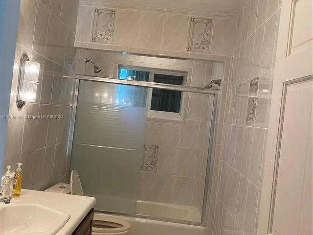 10820 SW 154th St, Miami FL 33157