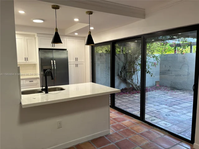 4708 SW 67th Ave # L2, Miami FL 33155