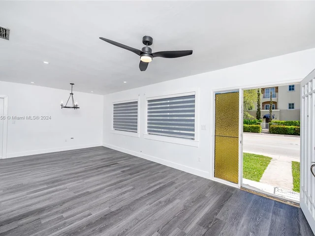 1706 S Le Jeune Rd, Coral Gables FL 33134