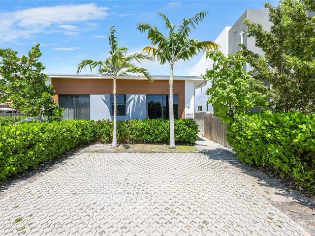 3063 SW 17th St # 3063, Miami FL 33145