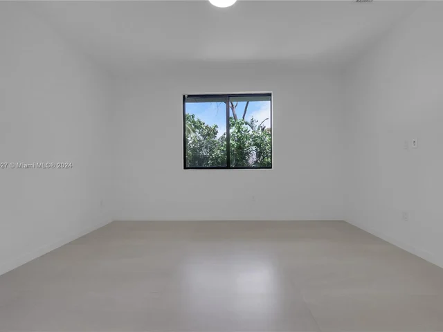 3063 SW 17th St # 3063, Miami FL 33145