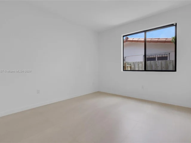 3063 SW 17th St # 3063, Miami FL 33145