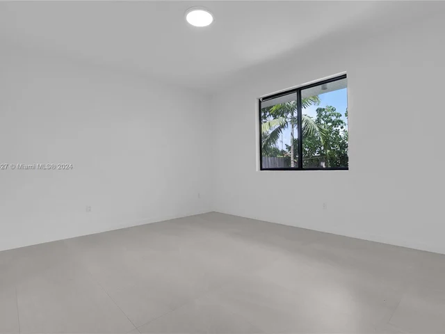 3063 SW 17th St # 3063, Miami FL 33145