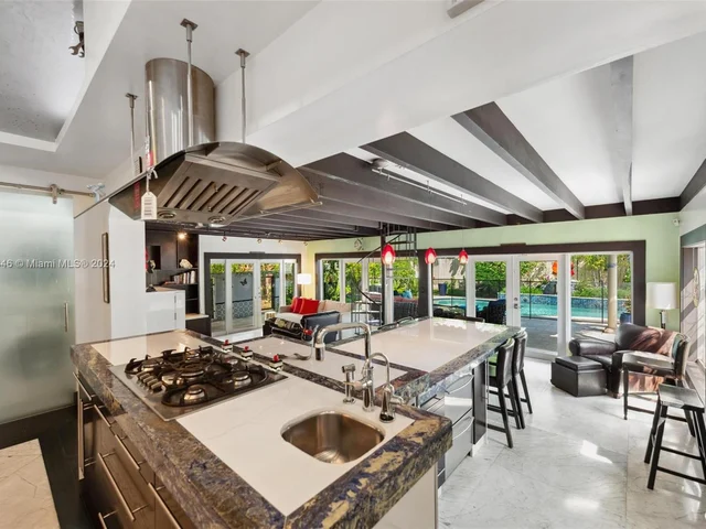 1241 SW 17th Ter # 0, Miami FL 33145