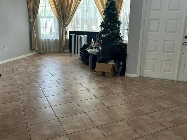 1892 SW 162nd Ave, Miramar FL 33027