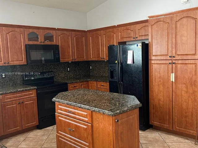 1892 SW 162nd Ave, Miramar FL 33027