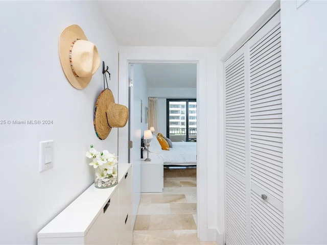 201 Crandon Blvd # 724, Key Biscayne FL 33149