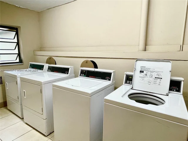 10431 N Kendall Dr # D314, Miami FL 33176