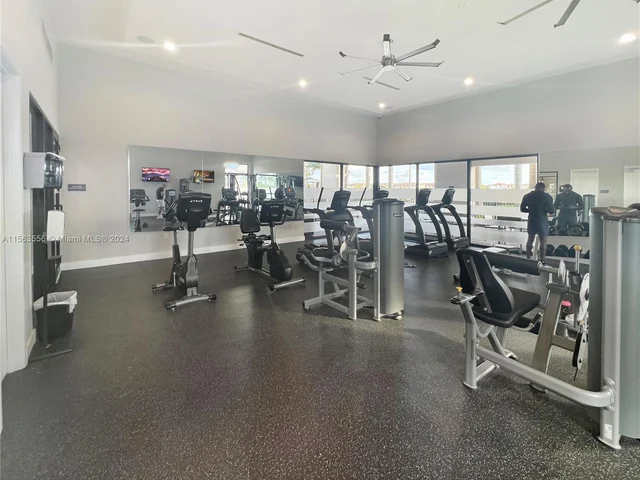 10598 W 32nd Ln # 10598, Hialeah FL 33018