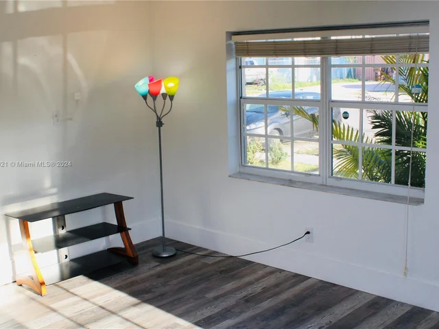 341 E 35th St # 0, Hialeah FL 33013
