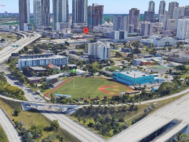 172 NW 12th St # 5, Miami FL 33136