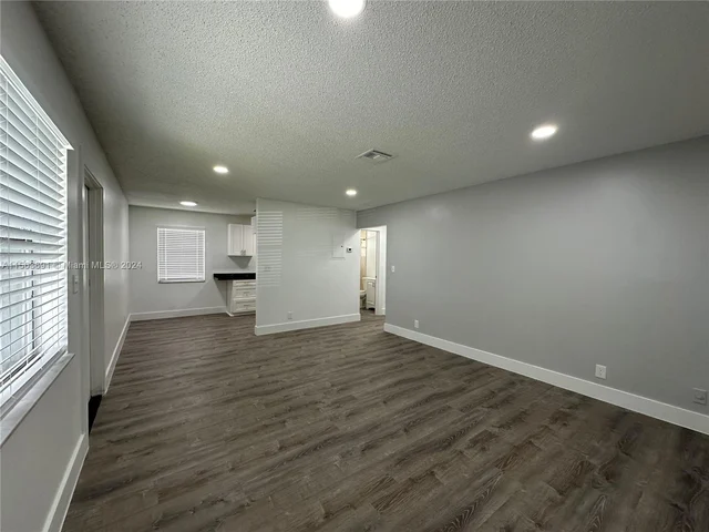 899 NE 15th Street # 2, Fort Lauderdale FL 33304