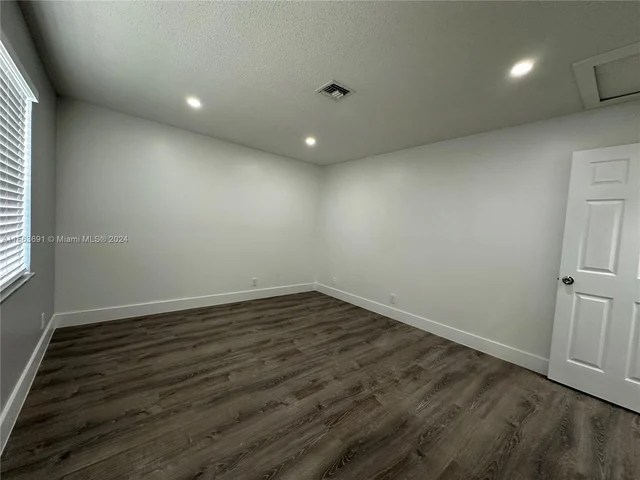 899 NE 15th Street # 2, Fort Lauderdale FL 33304