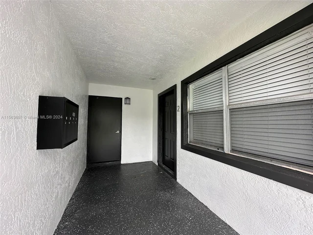 899 NE 15th Street # 2, Fort Lauderdale FL 33304