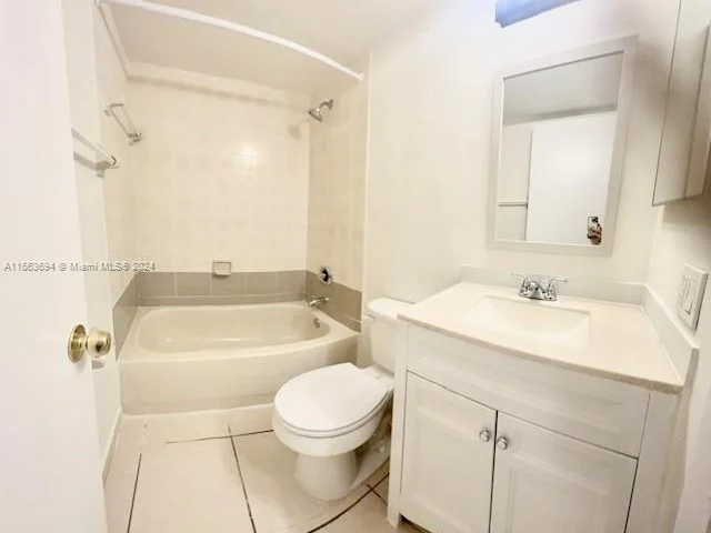 5825 W 25th Ct # 112, Hialeah FL 33016