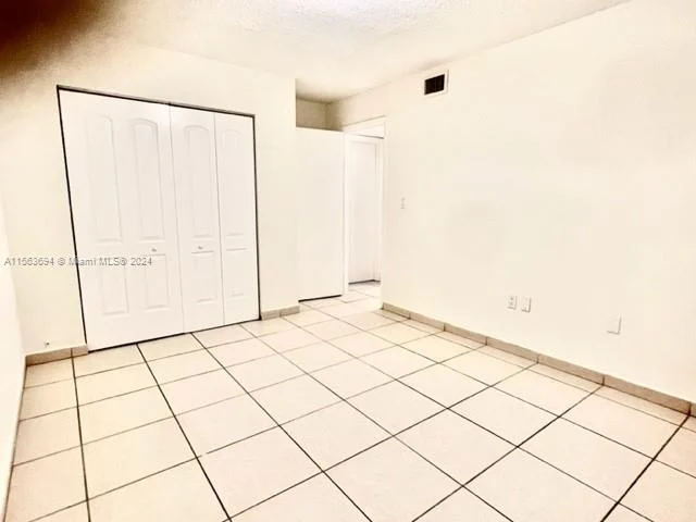 5825 W 25th Ct # 112, Hialeah FL 33016