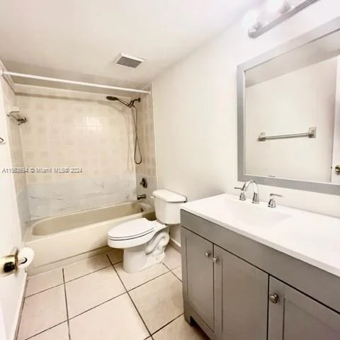 5825 W 25th Ct # 112, Hialeah FL 33016