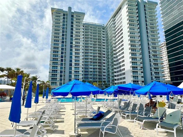 2030 S Ocean Dr # 2008, Hallandale Beach FL 33009