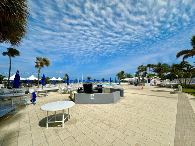 2030 S Ocean Dr # 2008, Hallandale Beach FL 33009