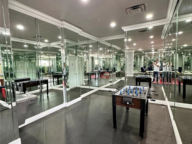 2030 S Ocean Dr # 2008, Hallandale Beach FL 33009