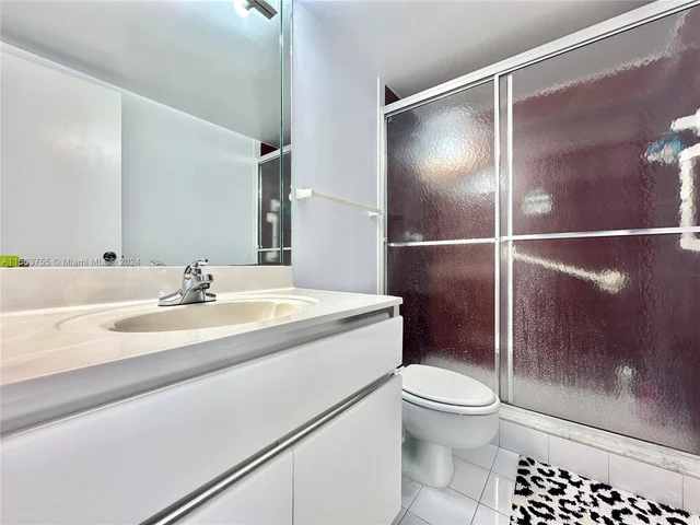 2030 S Ocean Dr # 2008, Hallandale Beach FL 33009