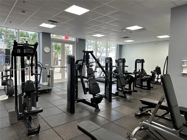 2030 S Ocean Dr # 2008, Hallandale Beach FL 33009