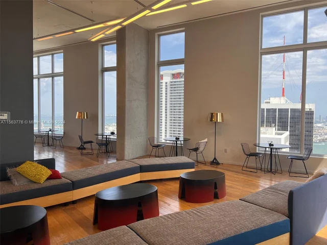 151 SE 1st St # 810, Miami FL 33131