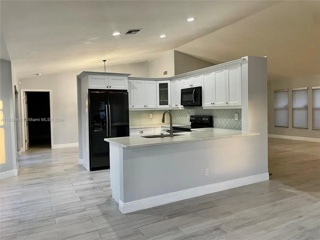 499 Hopalong Ln, Boca Raton FL 33487