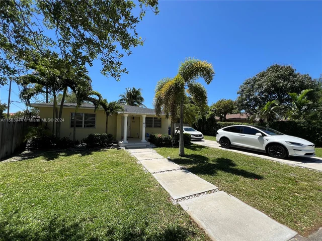 436 NE 108th St, Miami FL 33161