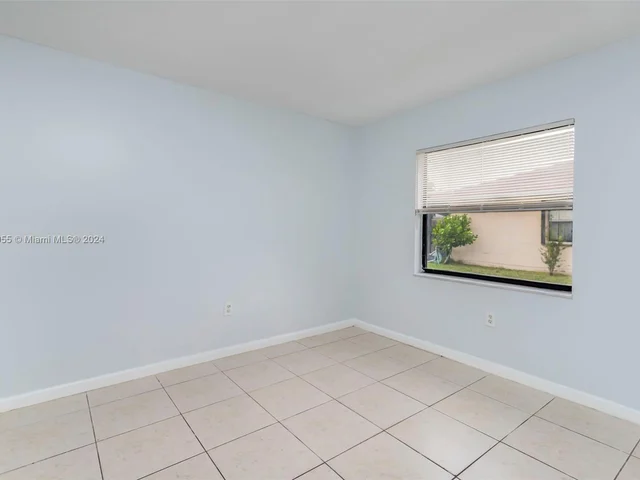 10935 NW 29th Ct, Sunrise FL 33322