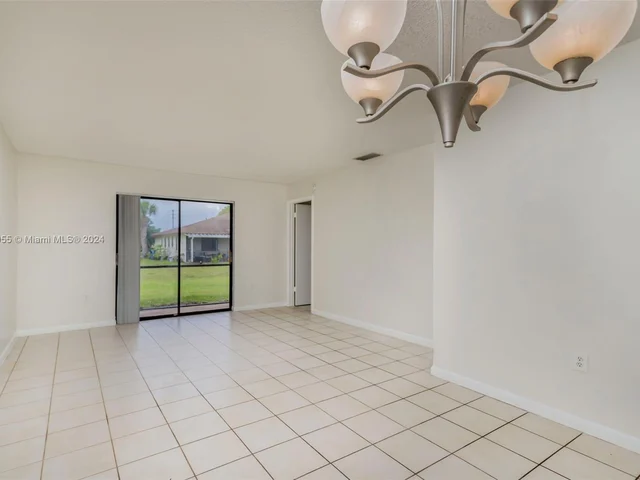 10935 NW 29th Ct, Sunrise FL 33322