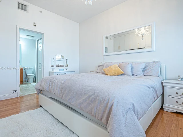 511 Lucerne Ave # 518, Lake Worth FL 33460