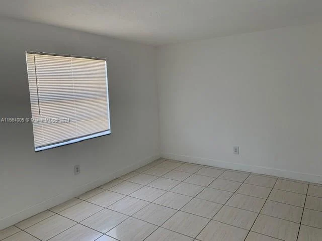 1095 W 77th St # 312, Hialeah FL 33014