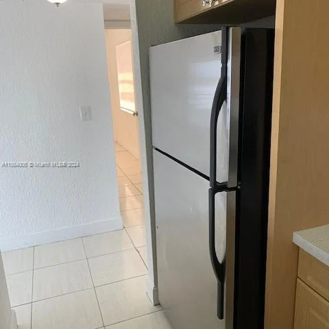 1095 W 77th St # 312, Hialeah FL 33014