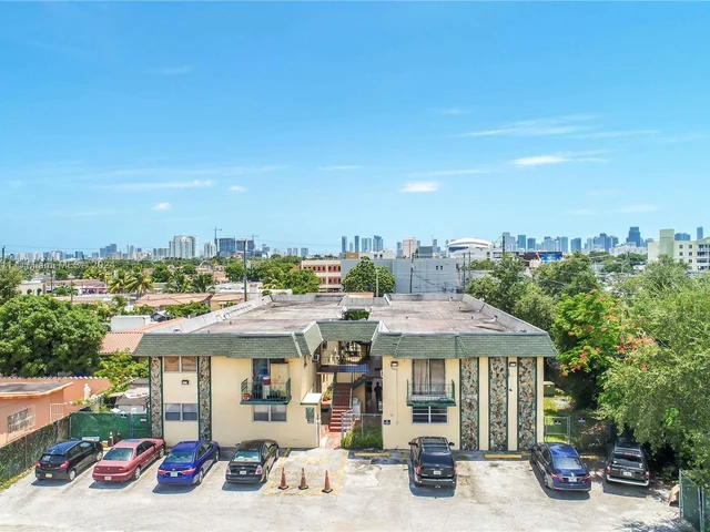 720 NW 27th Ct # 2, Miami FL 33125