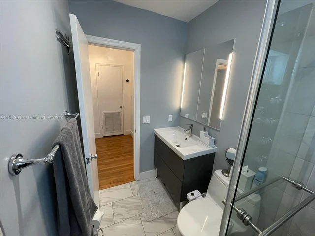 1545 NE 138th St, North Miami FL 33161