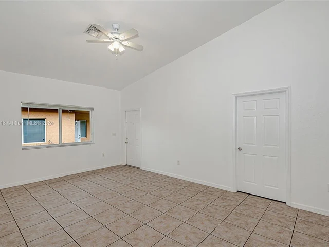 2506 Lincoln St # 2512, Hollywood FL 33020