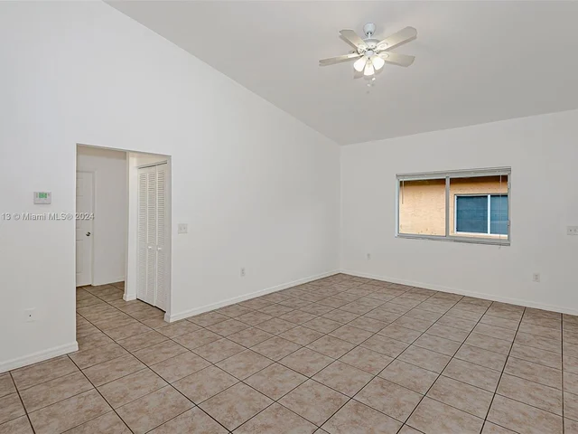 2506 Lincoln St # 2512, Hollywood FL 33020