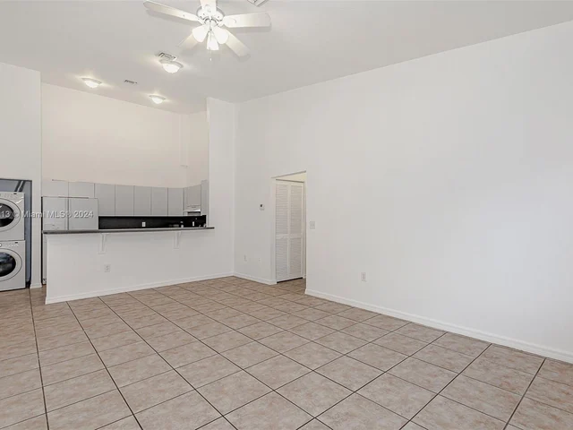 2506 Lincoln St # 2512, Hollywood FL 33020